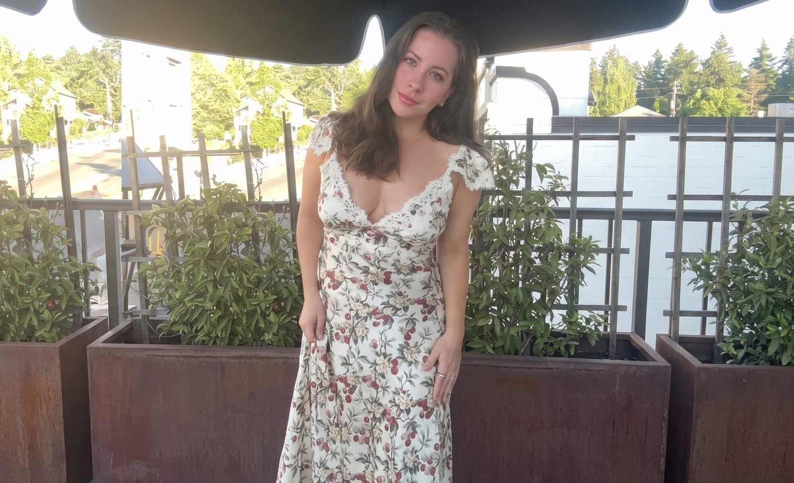 DÔEN Fiona Dress: The Silk Slip Dress Built for Golden-Hour Occasions - photo 3