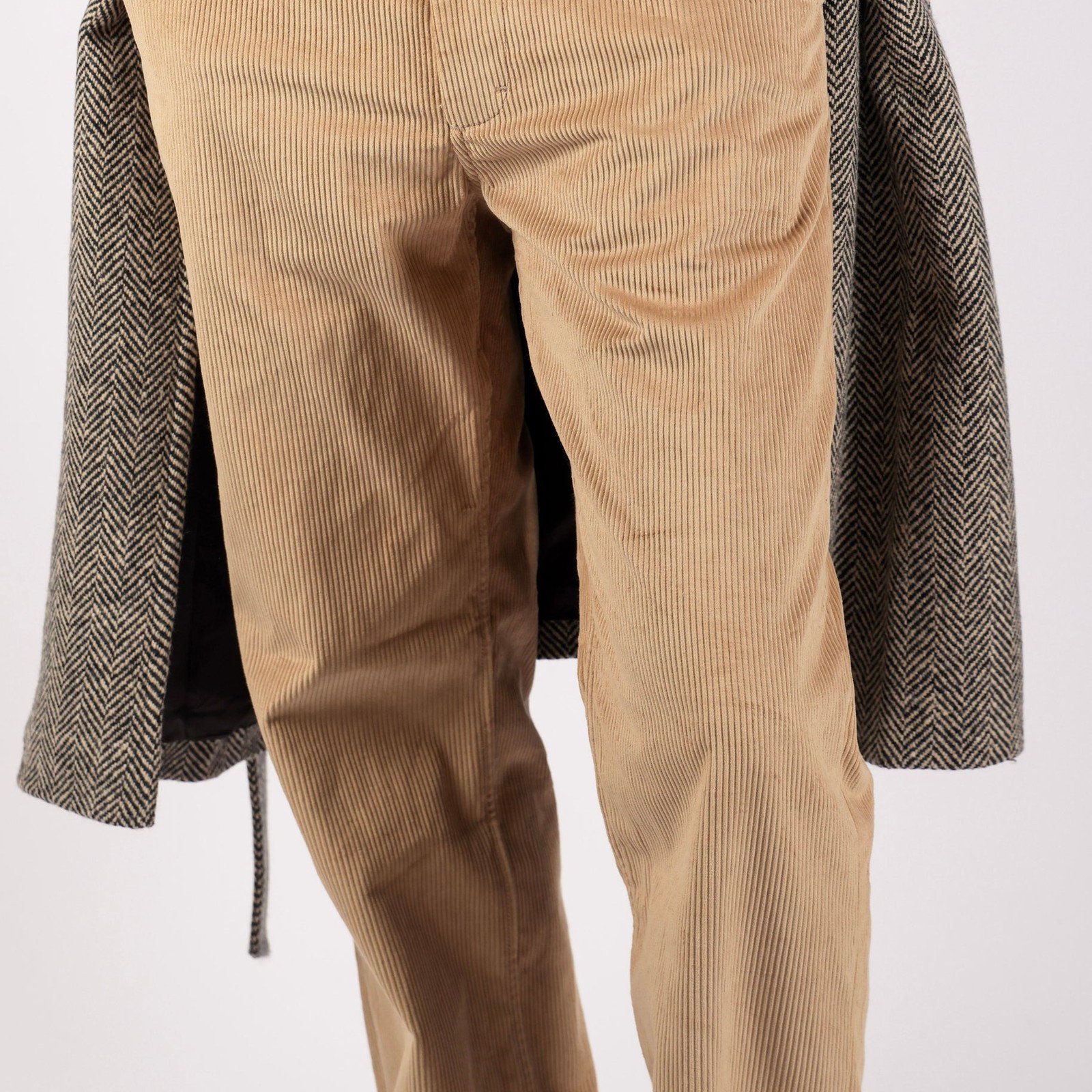 American Trench: Made-in-USA Apparel for Cold-Weather Essentials